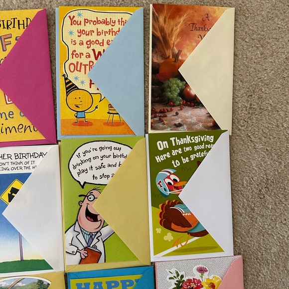 New 18 of different kind of cards with envelopes. - Picture 4 of 7